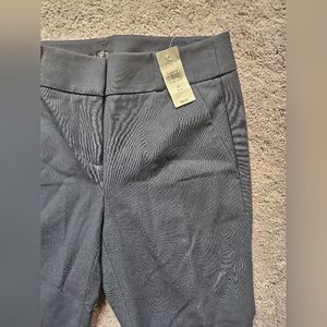 LOFT NWT Skinny Gray Business Casual Dress Pants Womens 2P Petite new With Tags